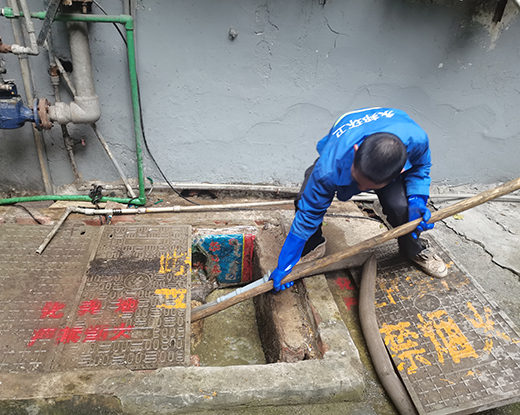 图们清掏化粪池